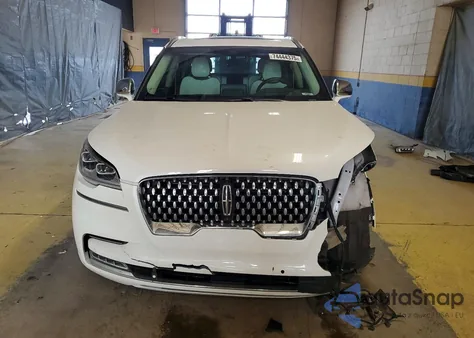 2022 Lincoln Aviator Black Label z USA, uszkodzony, nr VIN 5LM5J9XC3NGL07886